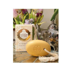 Nesti bagno schiuma solido...