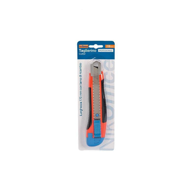 Cutter professionale con lama di scorta art.11nik006